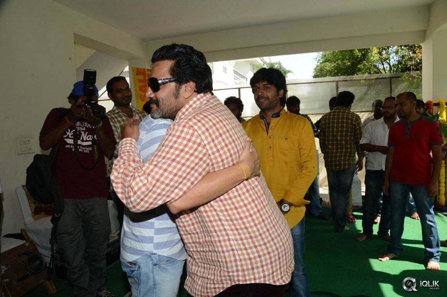 Supreme-Movie-Opening